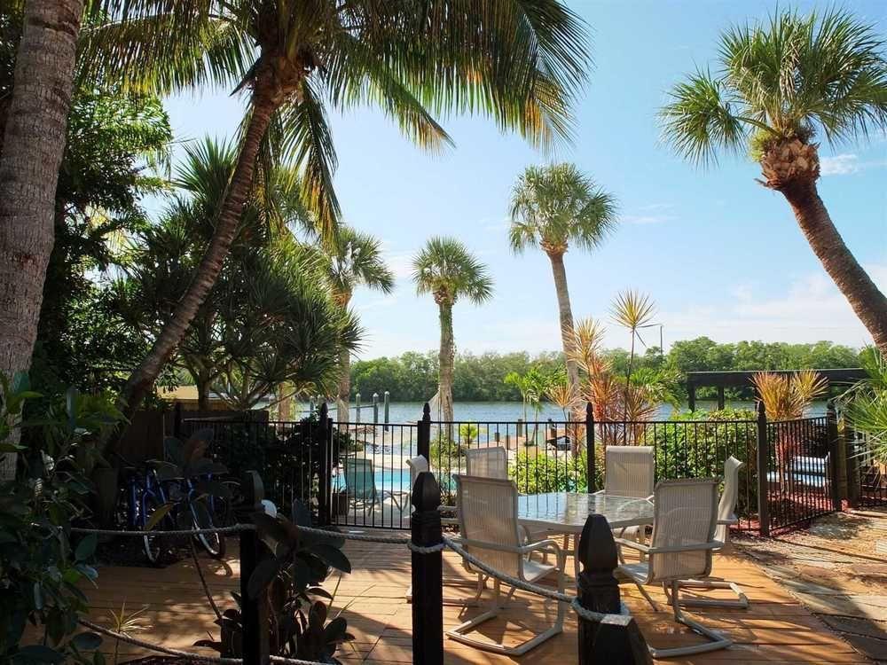 The At Turtle Beach (adults Only) *